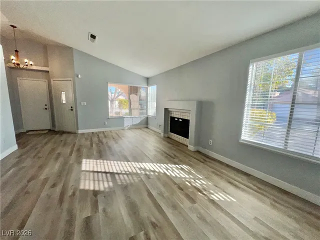 $2,000 | 9553 World Cup Drive, Las Vegas, NV 89117