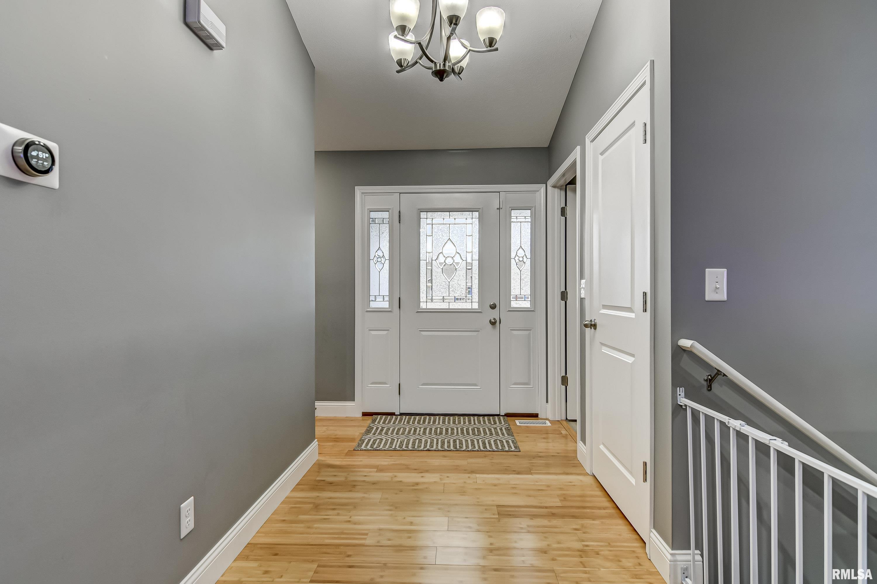 1909 Bent Creek Road Springfield, IL 62711 - Photo 2 of 37