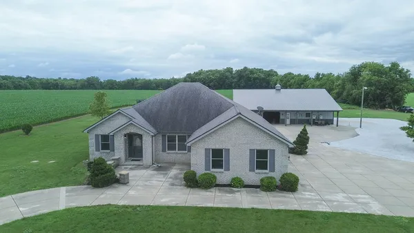 $750,000 | 4199 East 700 South, Lafayette, IN 47909
