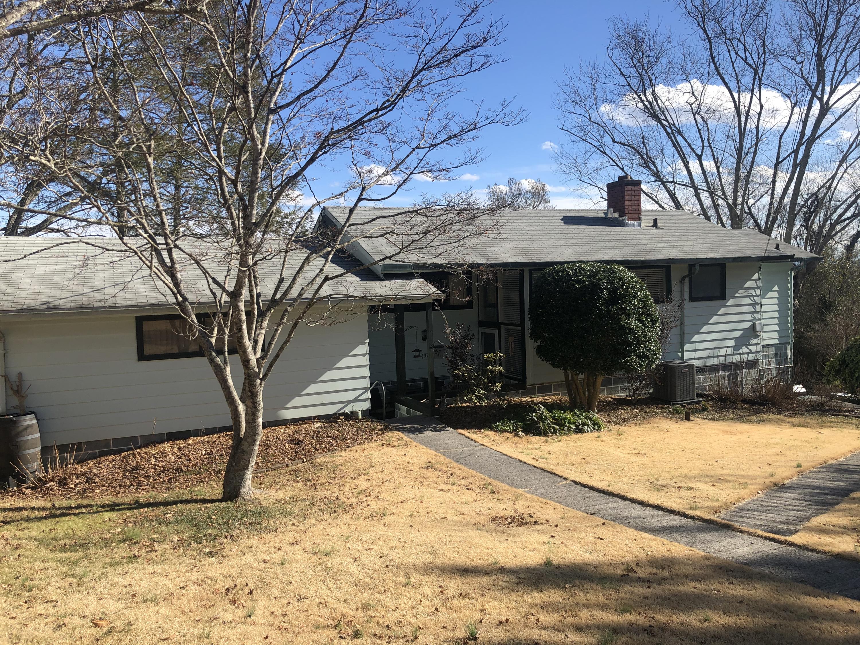 137 Orchard Lane Oak Ridge, TN 37830 - Photo 17 of 25 IMG_1297