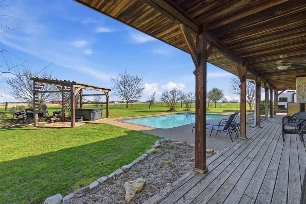 2390 South Branch Road Krum, TX 76249 - Photo 25 of 40