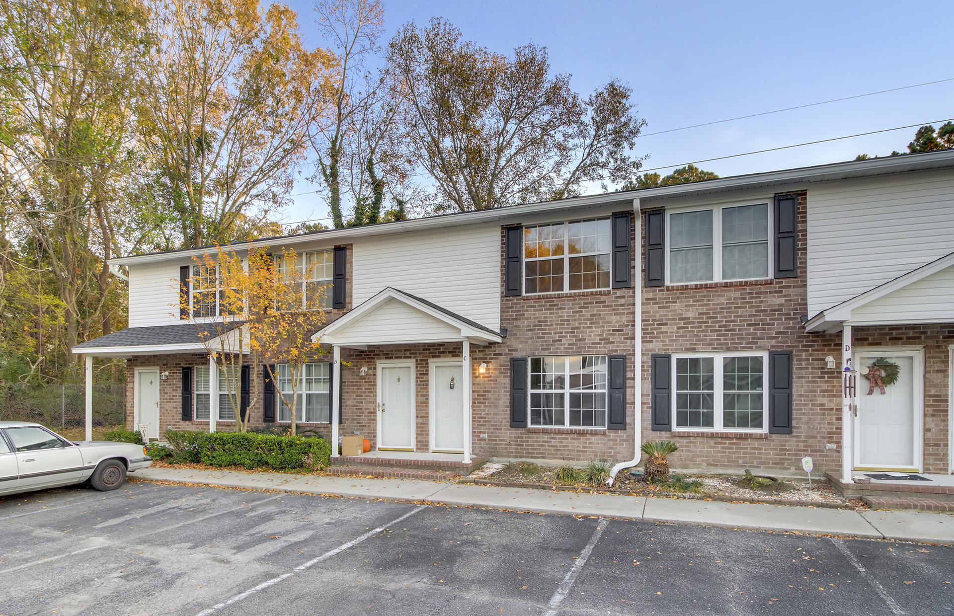 2039 Rondo Street, Unit C Charleston, SC 29414 - Photo 2 of 23 2