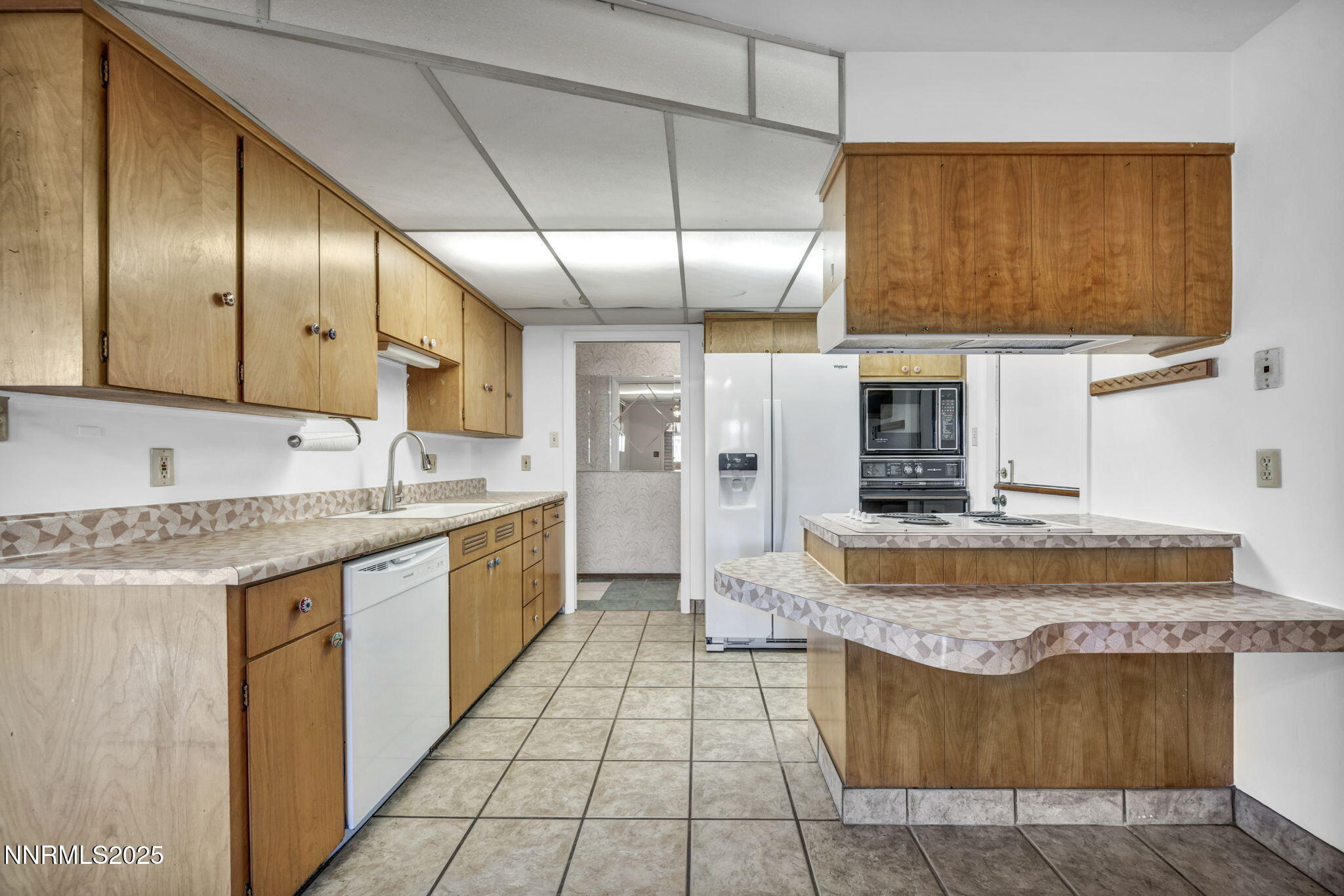 635 Cordone Avenue Reno, NV 89502 - Photo 10 of 40 27-web-or-mls-635-cordone-ave