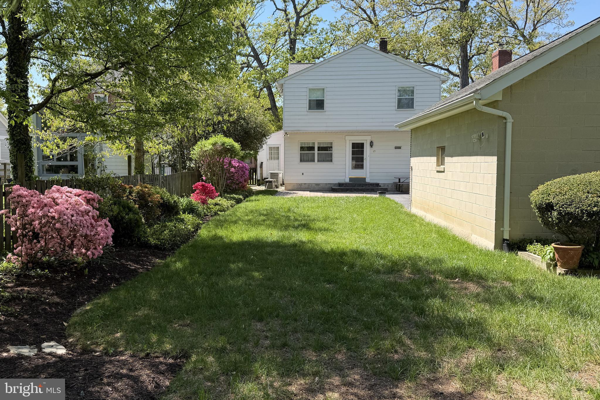 415 South Rolling Road Baltimore, MD 21228 - Photo 2 of 4
