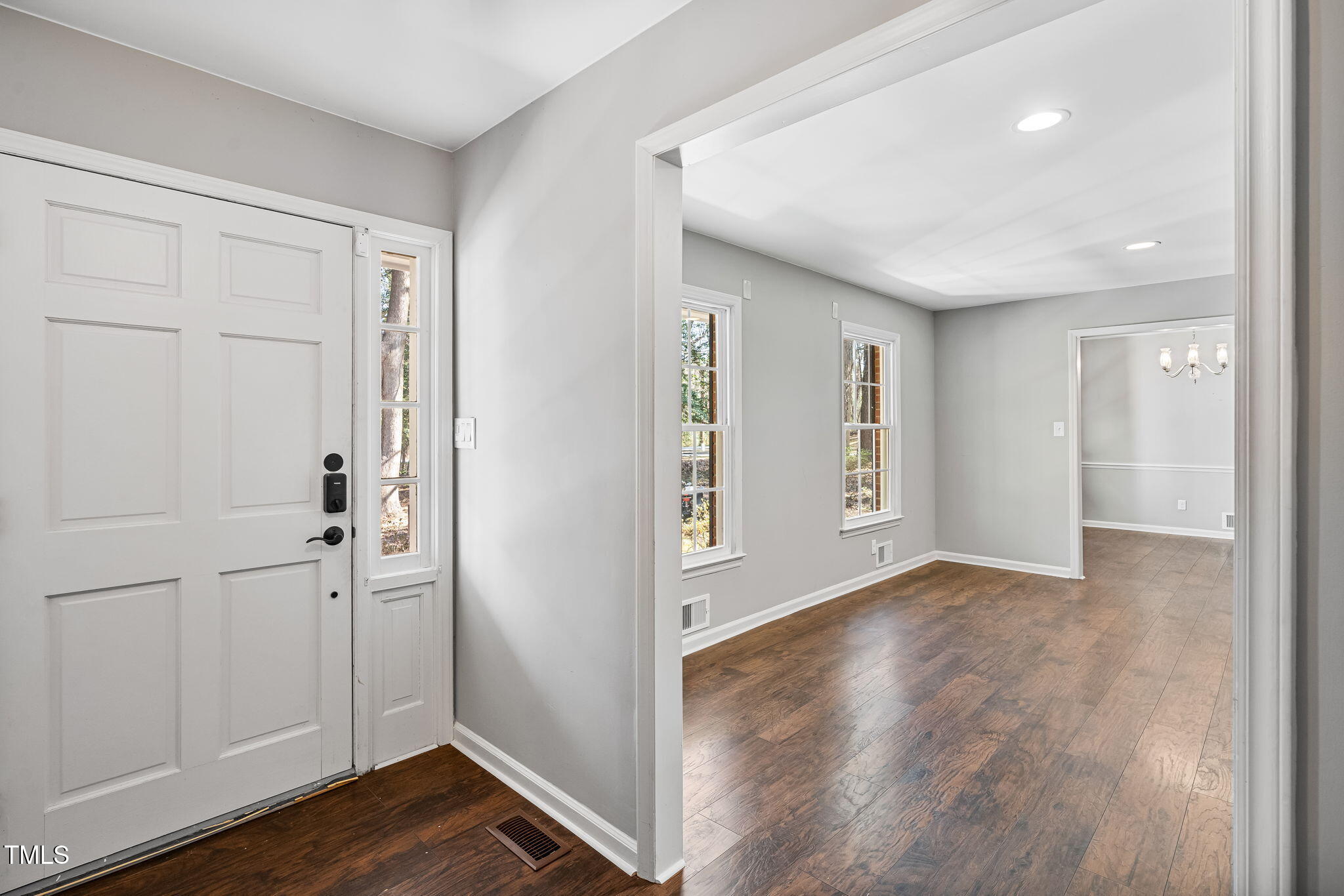 4913 Stillmeadow Road Raleigh, NC 27604 - Photo 4 of 34 6-web-or-mls-DSC04056