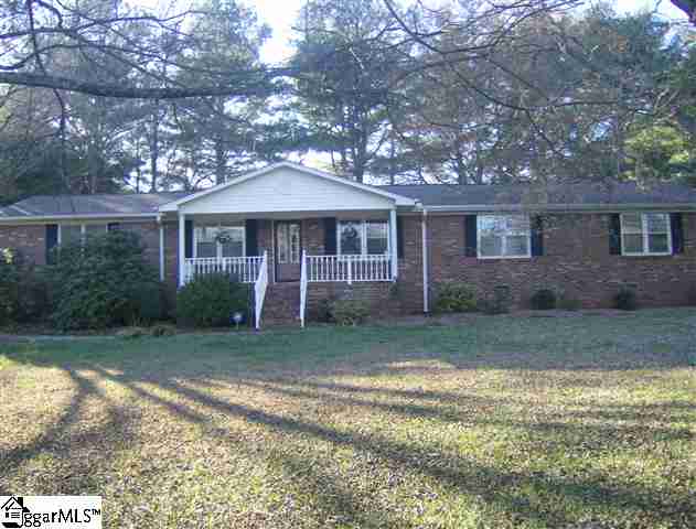 107 Riverside Drive Piedmont, SC 29673 - Photo 2 of 13 Gallery Image 2
