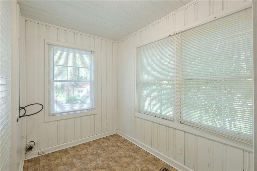 1328 Lockhaven Circle Southwest Atlanta, GA 30311 - Photo 21 of 26