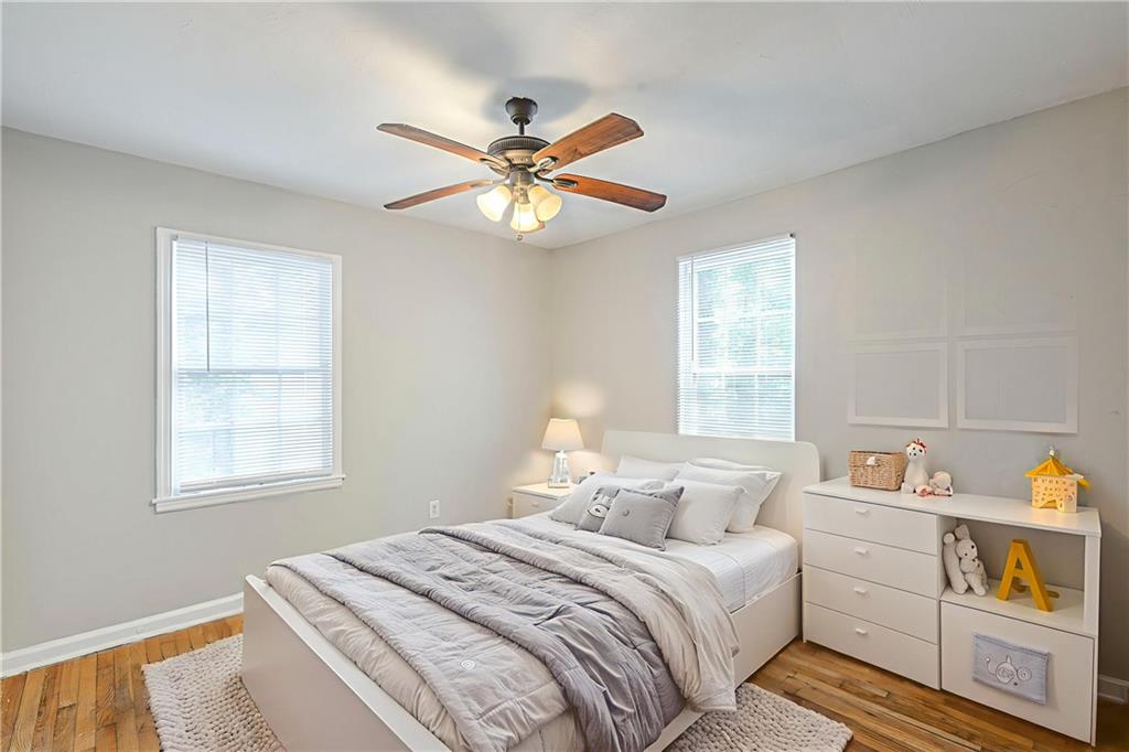 1328 Lockhaven Circle Southwest Atlanta, GA 30311 - Photo 5 of 26