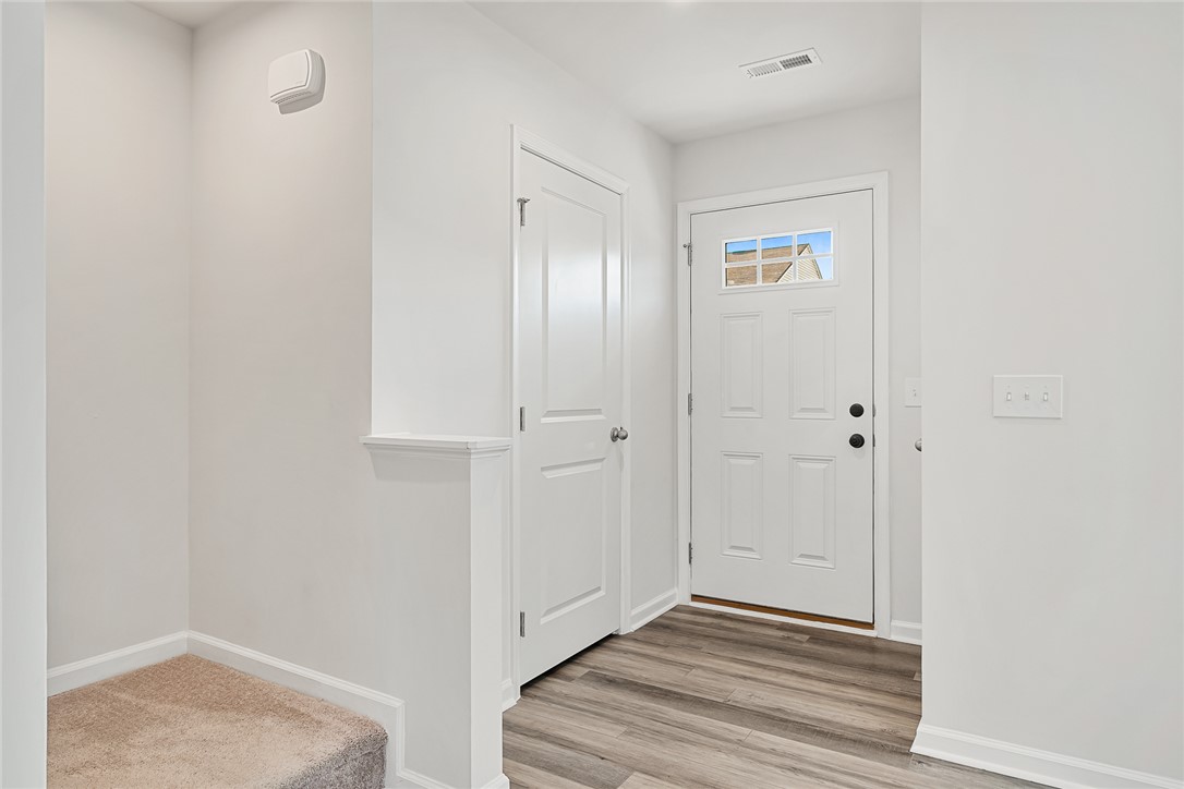 227 Lehman Way Anderson, SC 29621 - Photo 5 of 35