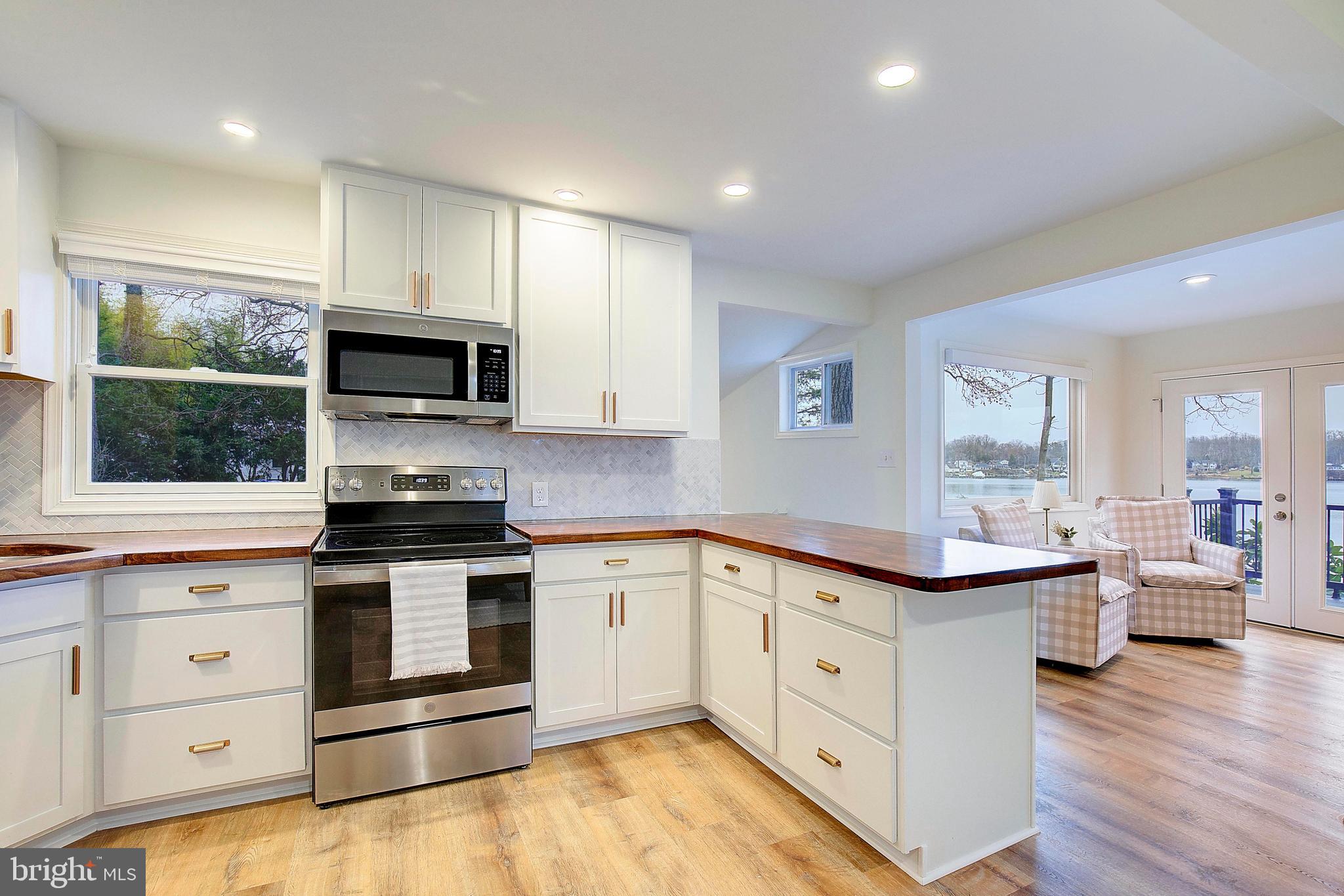 3002 Valley View Road Annapolis, MD 21401 - Photo 7 of 34 Kitchen