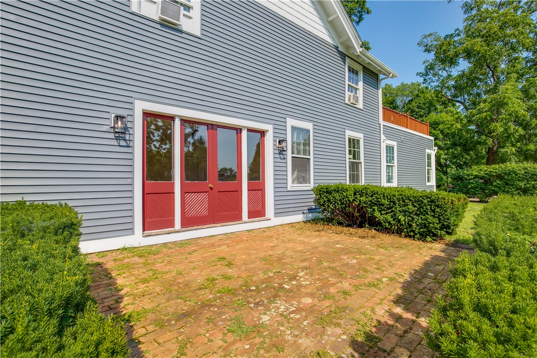 715 Ten Rod Road, Unit G North Kingstown, RI 02852 - Photo 2 of 18