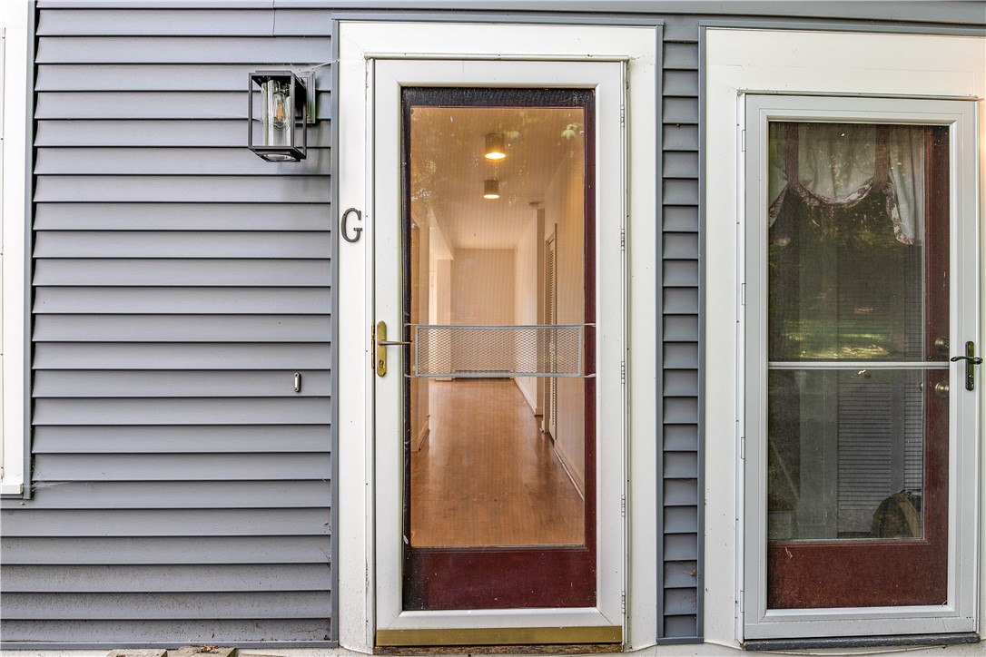 715 Ten Rod Road, Unit G North Kingstown, RI 02852 - Photo 4 of 18