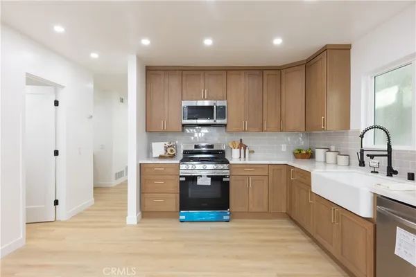 $1,450,000 | 339 Winslow Avenue, Long Beach, CA 90814