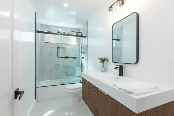 $1,450,000 | 339 Winslow Avenue, Long Beach, CA 90814