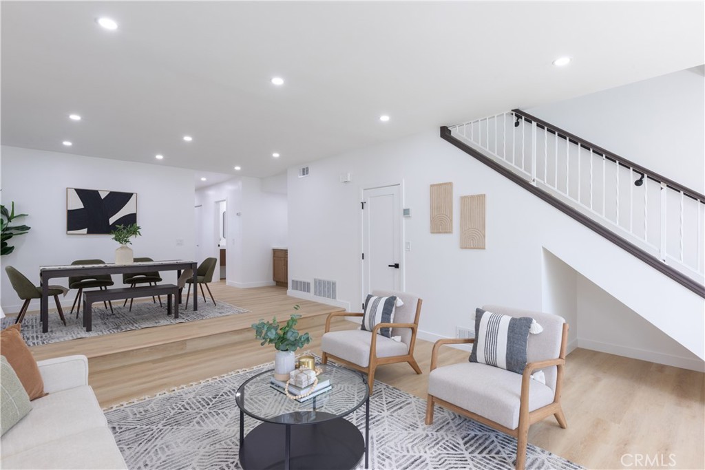 339 Winslow Avenue Long Beach, CA 90814 - Photo 9 of 50 4" recessed LED lighting throughout