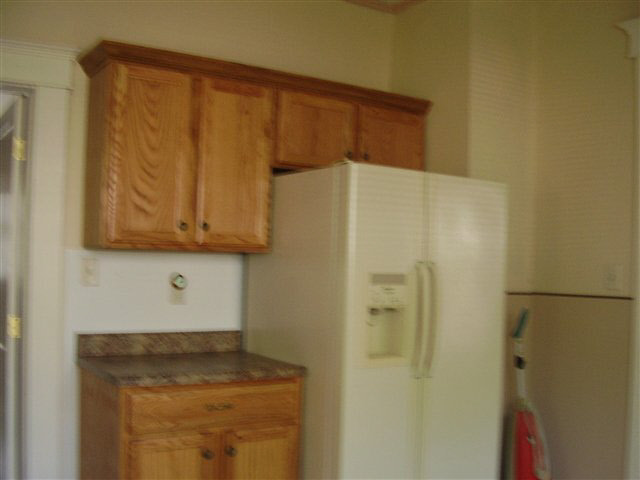 919 Spring Street New Castle, IN 47362 - Photo 3 of 6 Gallery Image 3