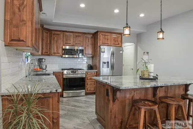 $820,000 | 231 South 3421 West, Rexburg, ID 83440