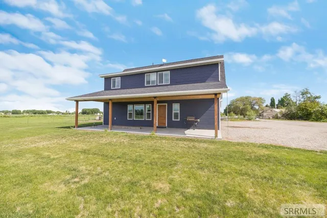 $820,000 | 231 South 3421 West, Rexburg, ID 83440