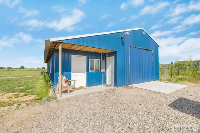 $820,000 | 231 South 3421 West, Rexburg, ID 83440