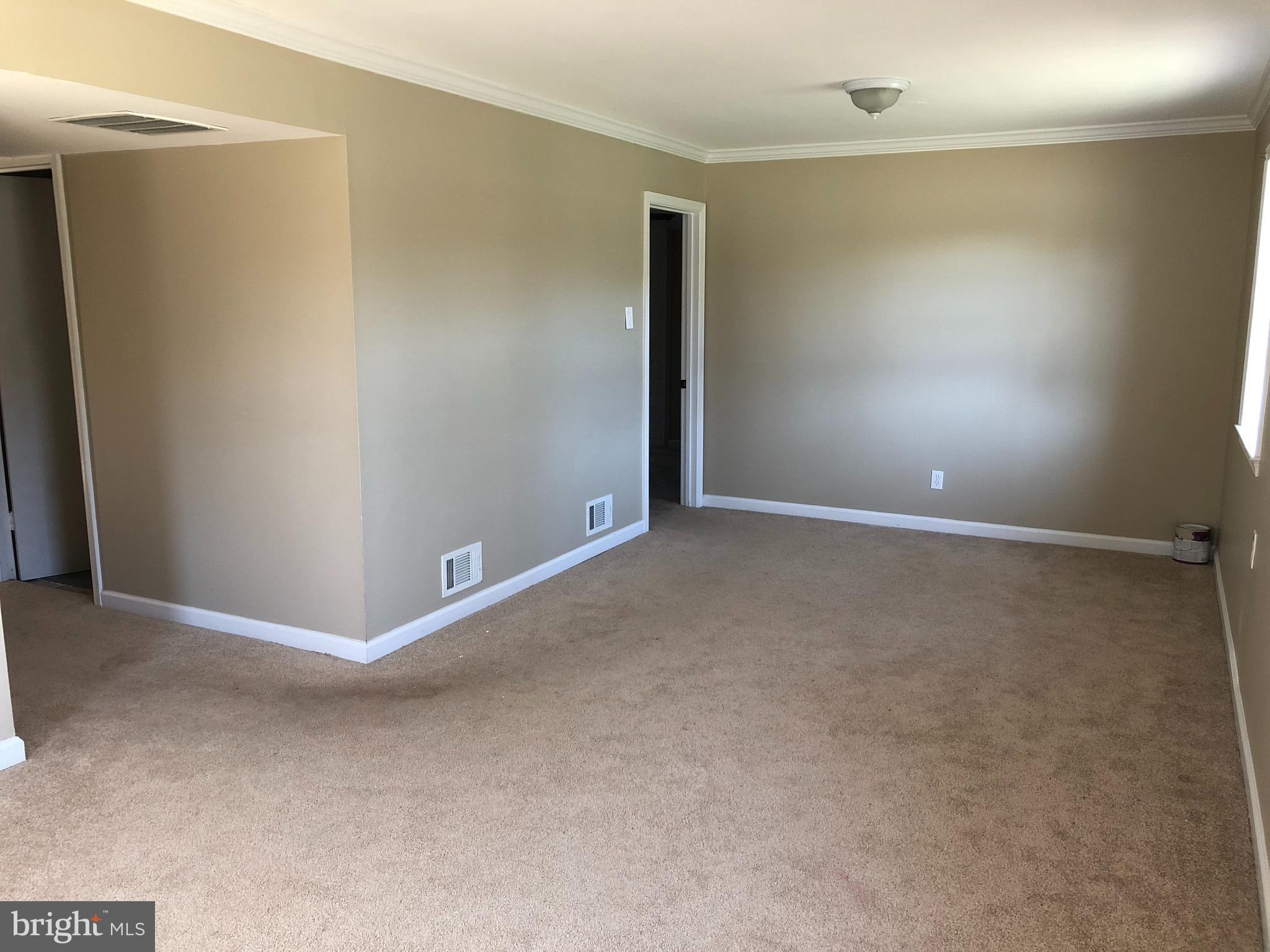 8504 Fort Hunt Road Alexandria, VA 22308 - Photo 19 of 28 Interior (General)