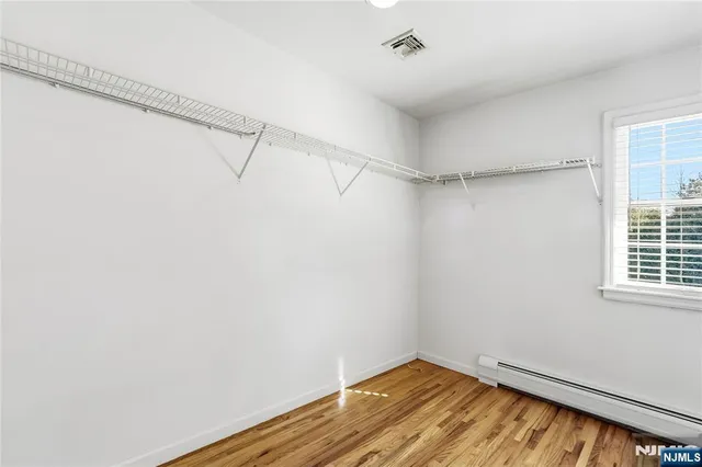 $2,500,000 | 365 Forest Drive, Englewood Cliffs, NJ 07632