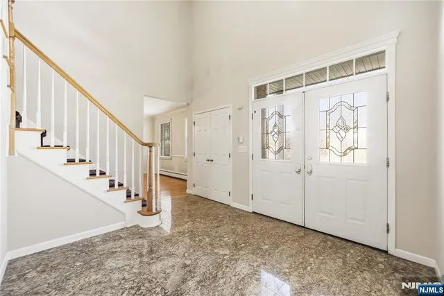 $2,500,000 | 365 Forest Drive, Englewood Cliffs, NJ 07632