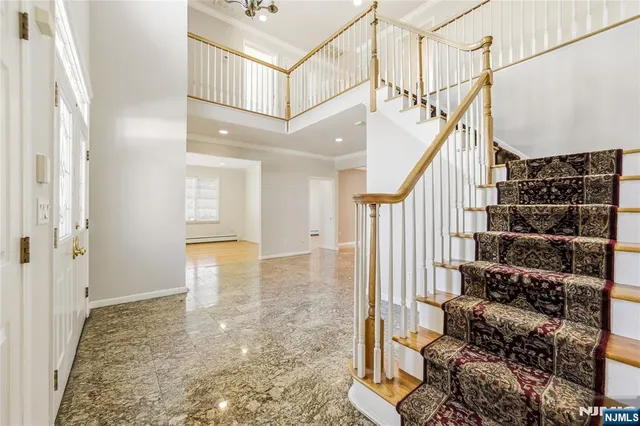 $2,500,000 | 365 Forest Drive, Englewood Cliffs, NJ 07632