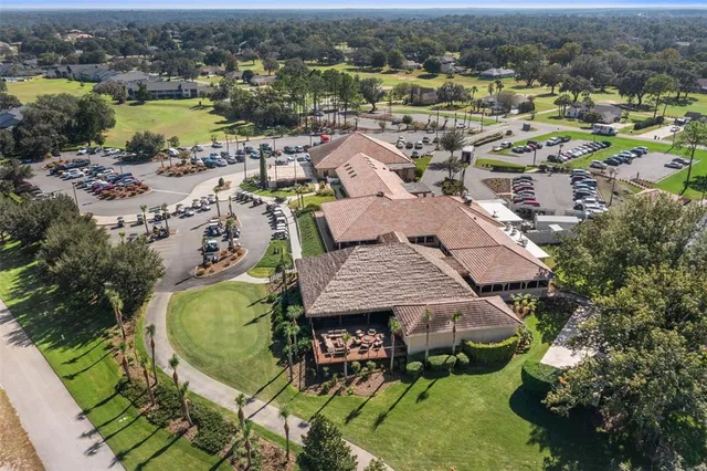 an aerial view of a tennis court