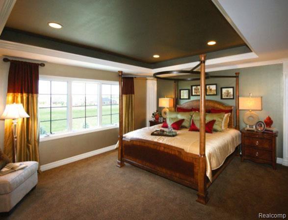 1653 Traceky Drive Rochester, MI 48306 - Photo 12 of 18 Master Bedroom.jpg