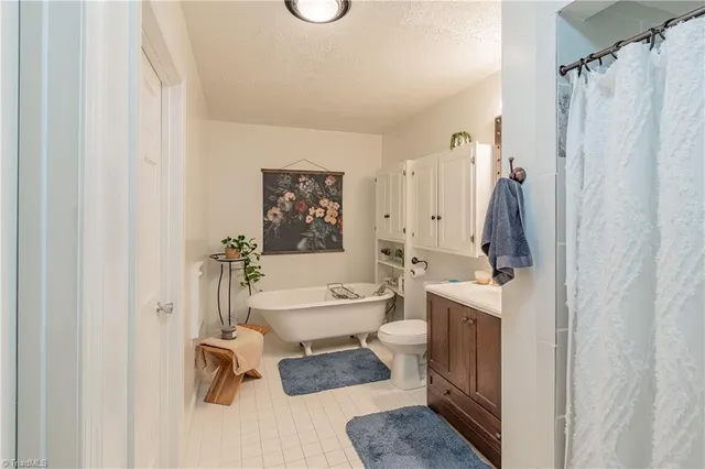 $499,900 | 244 Columbine Lane, Galax, VA 24333