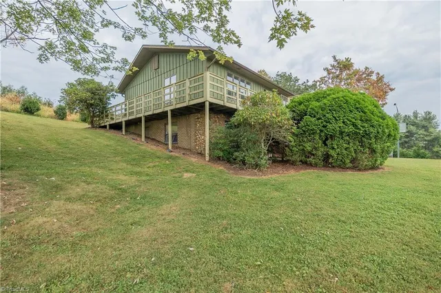 $499,900 | 244 Columbine Lane, Galax, VA 24333