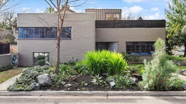 $590,000 | 1018 West Morris Avenue, Modesto, CA 95350