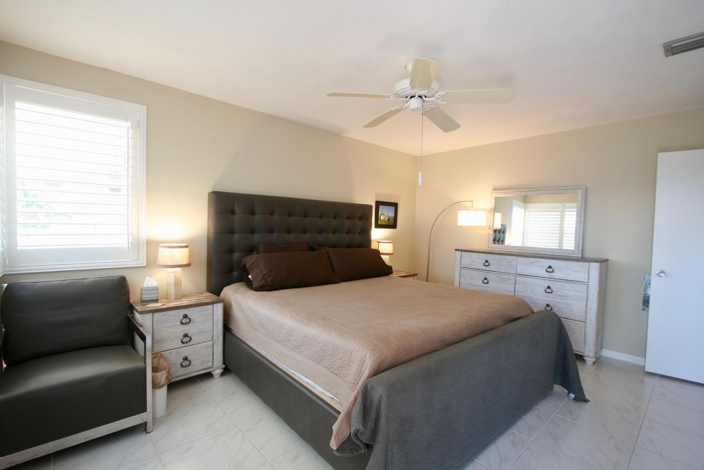 930 Osceola Drive, Unit 11 Boca Raton, FL 33432 - Photo 15 of 27 Master Bedoom