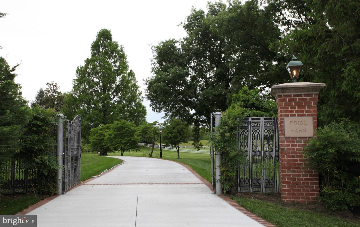 6401 Stallion Road Clifton, VA 20124 - Photo 47 of 67 Brick Lined Concrete Driveway