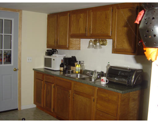 24 New Ludlow Road Granby, MA 01033 - Photo 11 of 16 Gallery Image 11