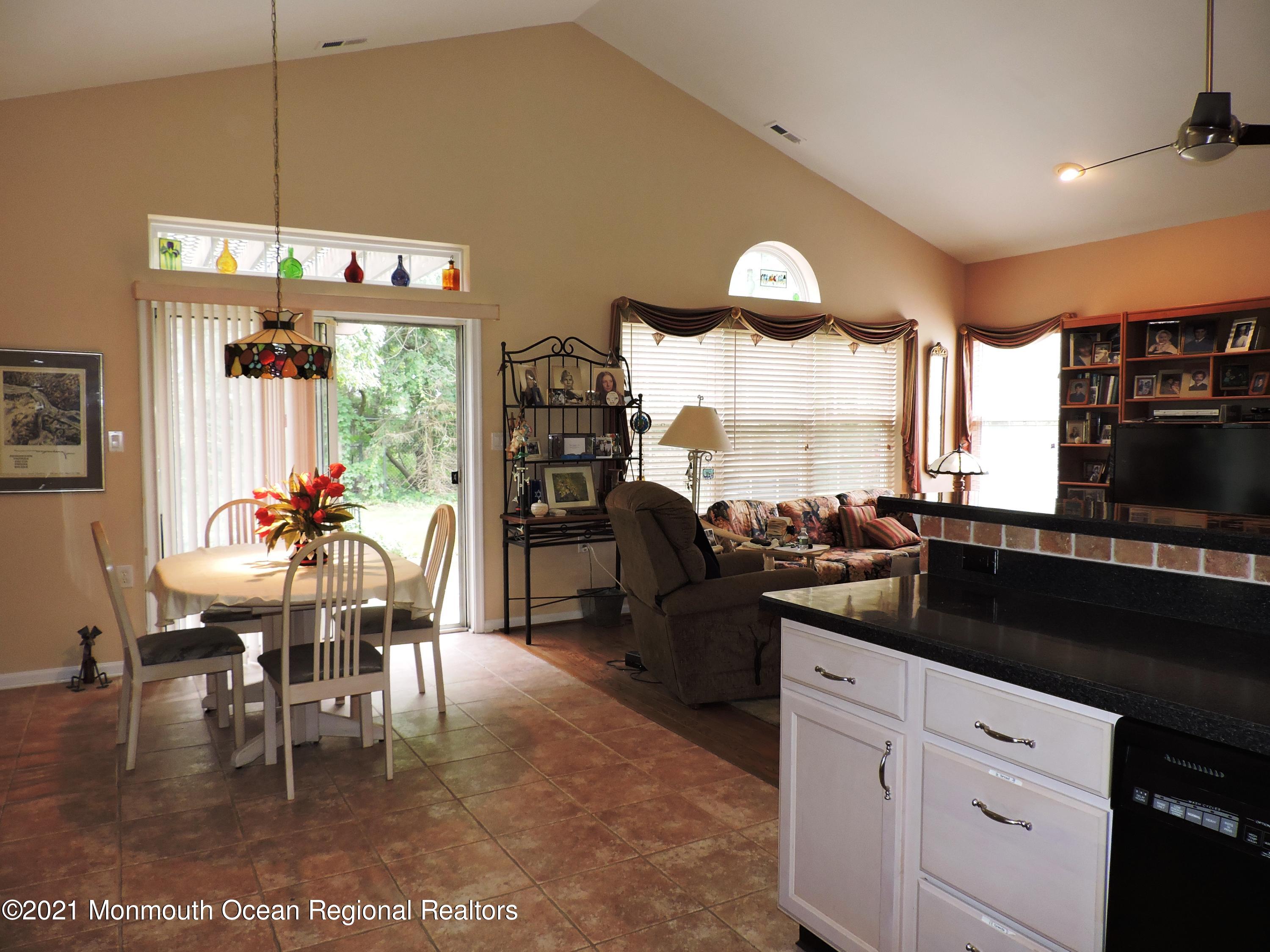 64 Drayton Road Manchester Township, NJ 08759 - Photo 14 of 46 64 DRAYTON ROAD 003