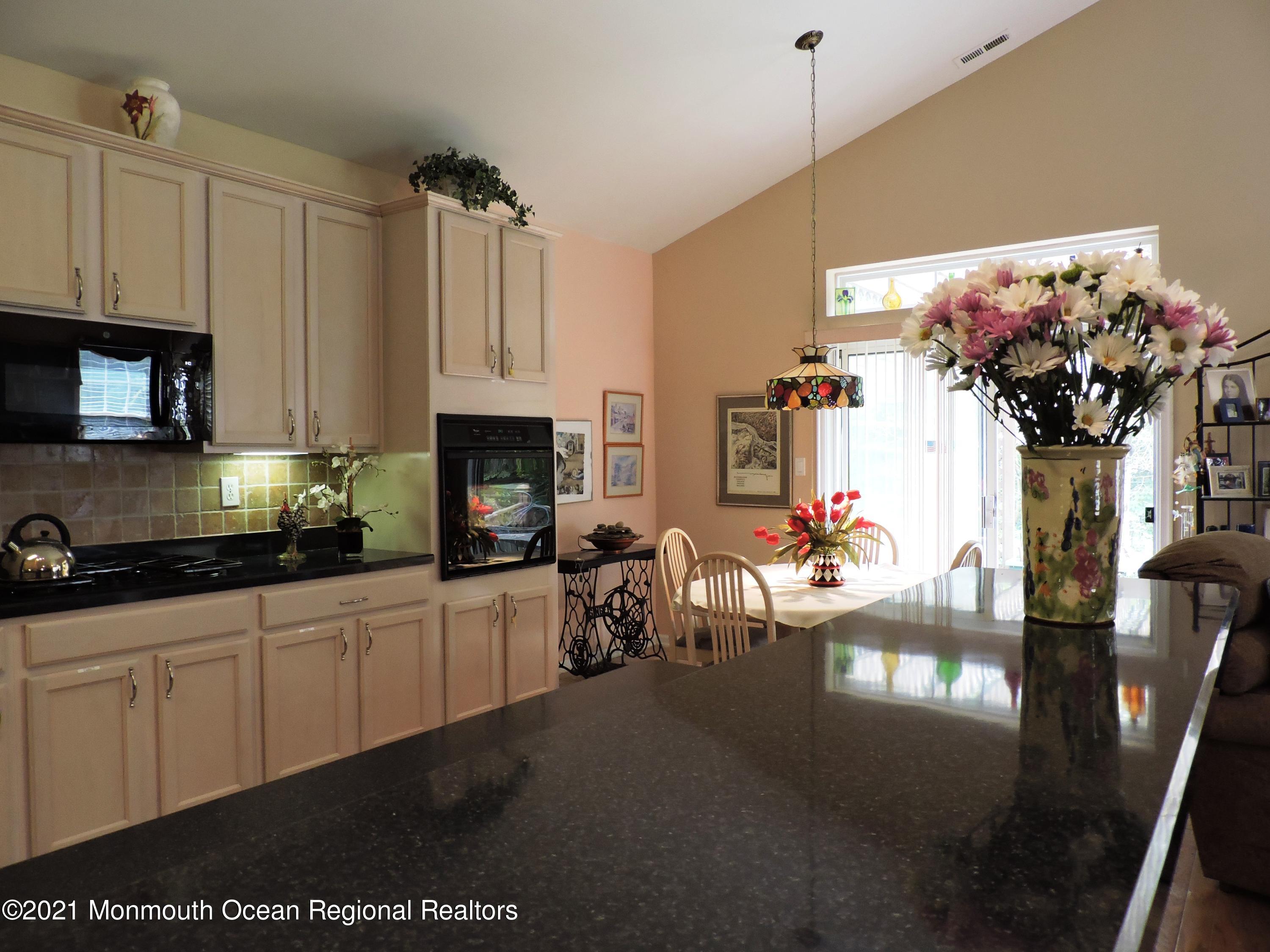 64 Drayton Road Manchester Township, NJ 08759 - Photo 16 of 46 64 DRAYTON ROAD 005