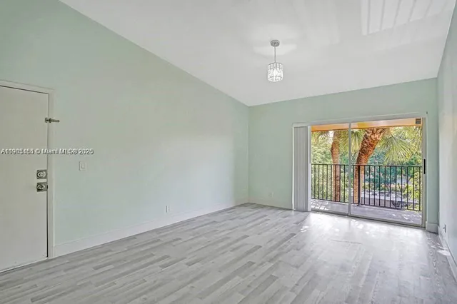 $2,150 | 10725 Cleary Boulevard, Unit 303, Plantation, FL 33324