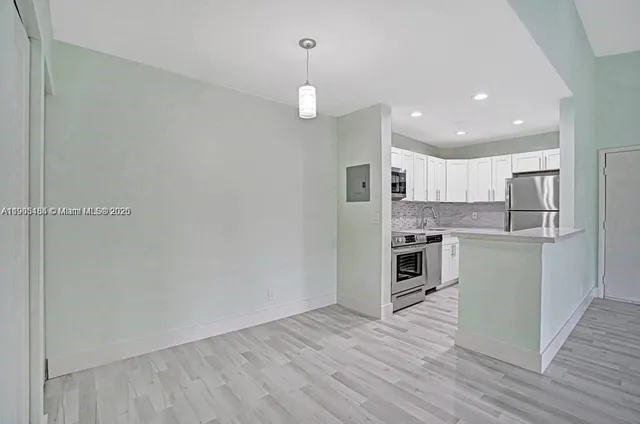 $2,150 | 10725 Cleary Boulevard, Unit 303, Plantation, FL 33324