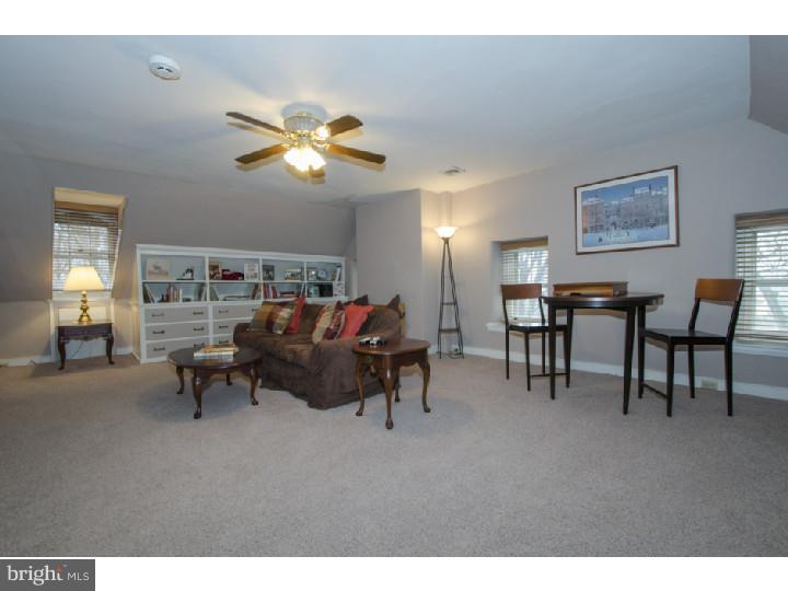 323 Meetinghouse Road Jenkintown, PA 19046 - Photo 23 of 25 Gallery Image 23
