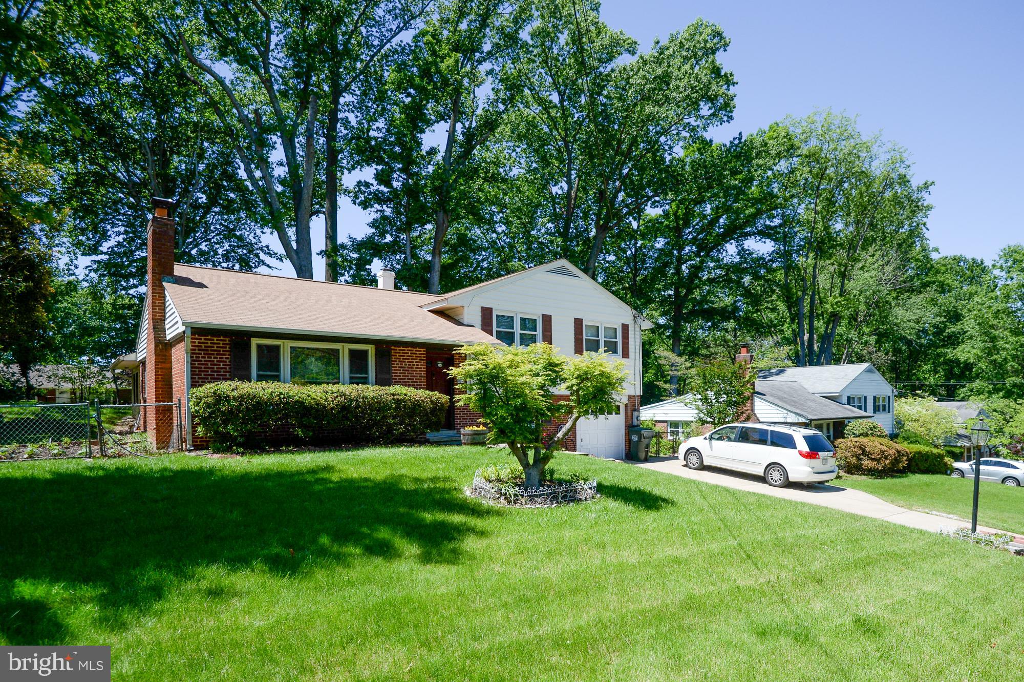 7519 June Street Springfield, VA 22150 - Photo 3 of 19 Exterior (Front)