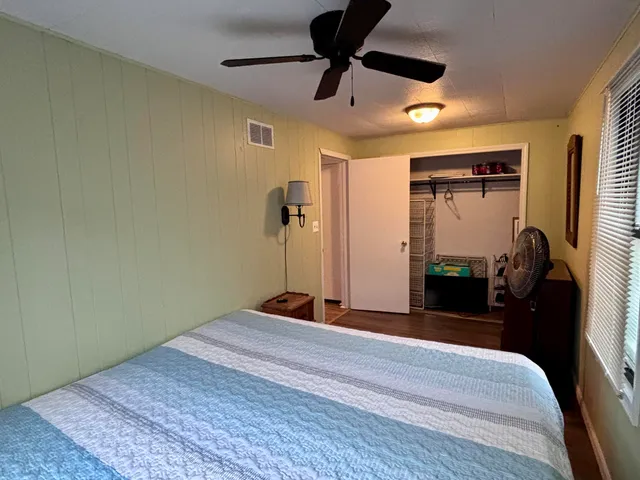 $180,000 | 27178 Oak Drive, Sturgis, MI 49091