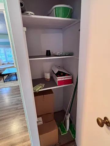 $180,000 | 27178 Oak Drive, Sturgis, MI 49091