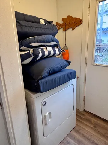 $180,000 | 27178 Oak Drive, Sturgis, MI 49091