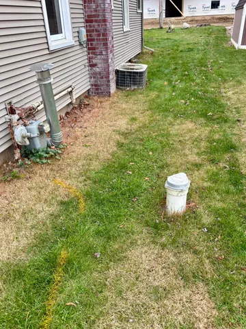 $180,000 | 27178 Oak Drive, Sturgis, MI 49091