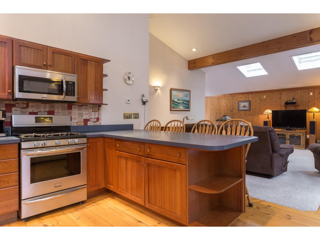 25 Cove Road Nottingham, NH 03290 - Photo 11 of 30