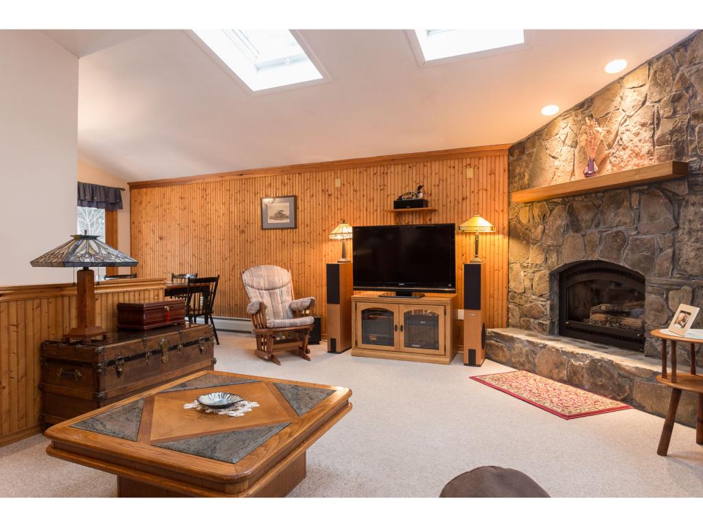 25 Cove Road Nottingham, NH 03290 - Photo 3 of 30