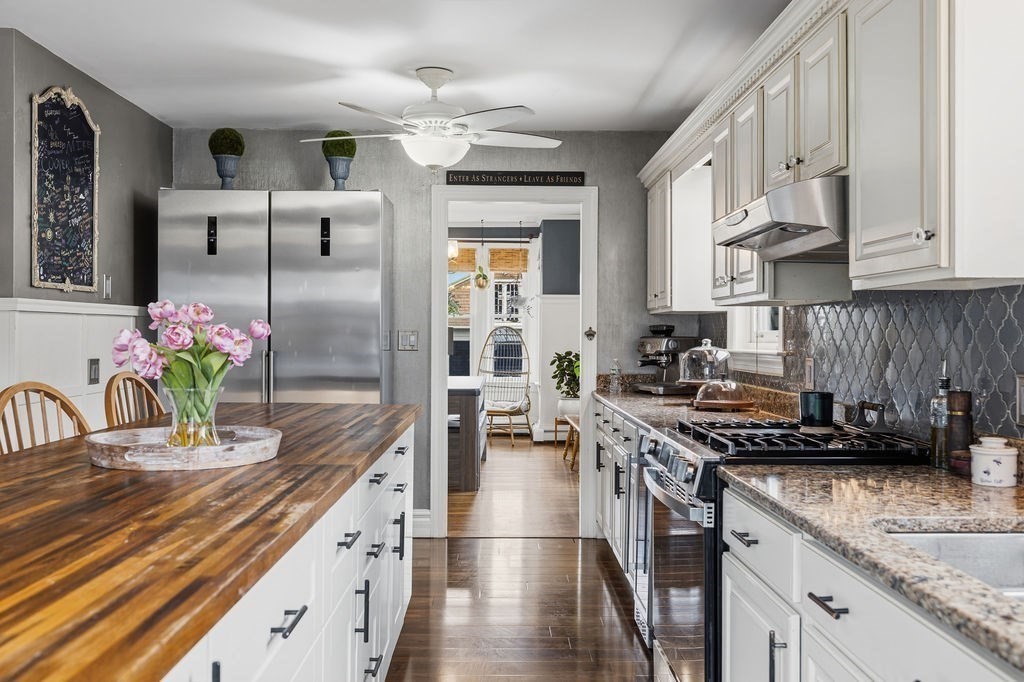 411 Stewart Street Fall River, MA 02720 - Photo 17 of 41