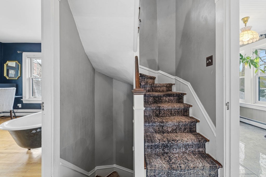 411 Stewart Street Fall River, MA 02720 - Photo 25 of 41