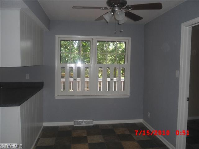 2204 Waynick Street High Point, NC 27265 - Photo 5 of 16 Kitchen. Eat-in Kitchen